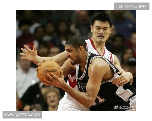 中锋对阵姚明的巅峰对决解析与历史回顾