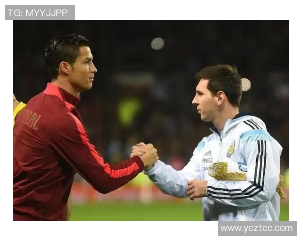 足球明星与豪车同框瞬间展现运动与奢华的完美结合