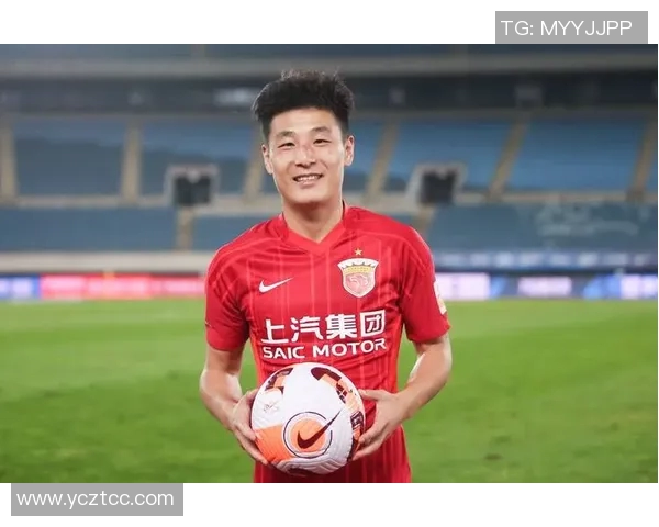 足球明星收到惊喜礼物后的感慨与心声分享